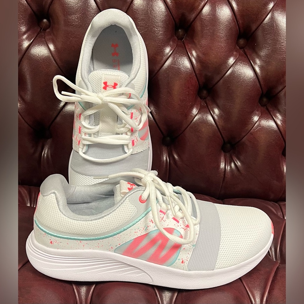 Under Armour W Charged Breathe BlissPS Women’s Sneakers - Picture 6 of 10